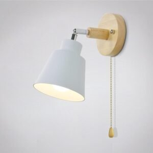 Lampa ścienna z przełącznikiem pociągowym - TwistGlow – Biały
